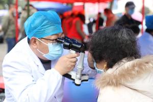 汉川市人民医院开展“3.15”消费者权益日义诊活动
